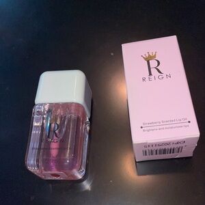 Reign Lashes strawberry scent oil vitamin E lips natural Kait Davis bull rider